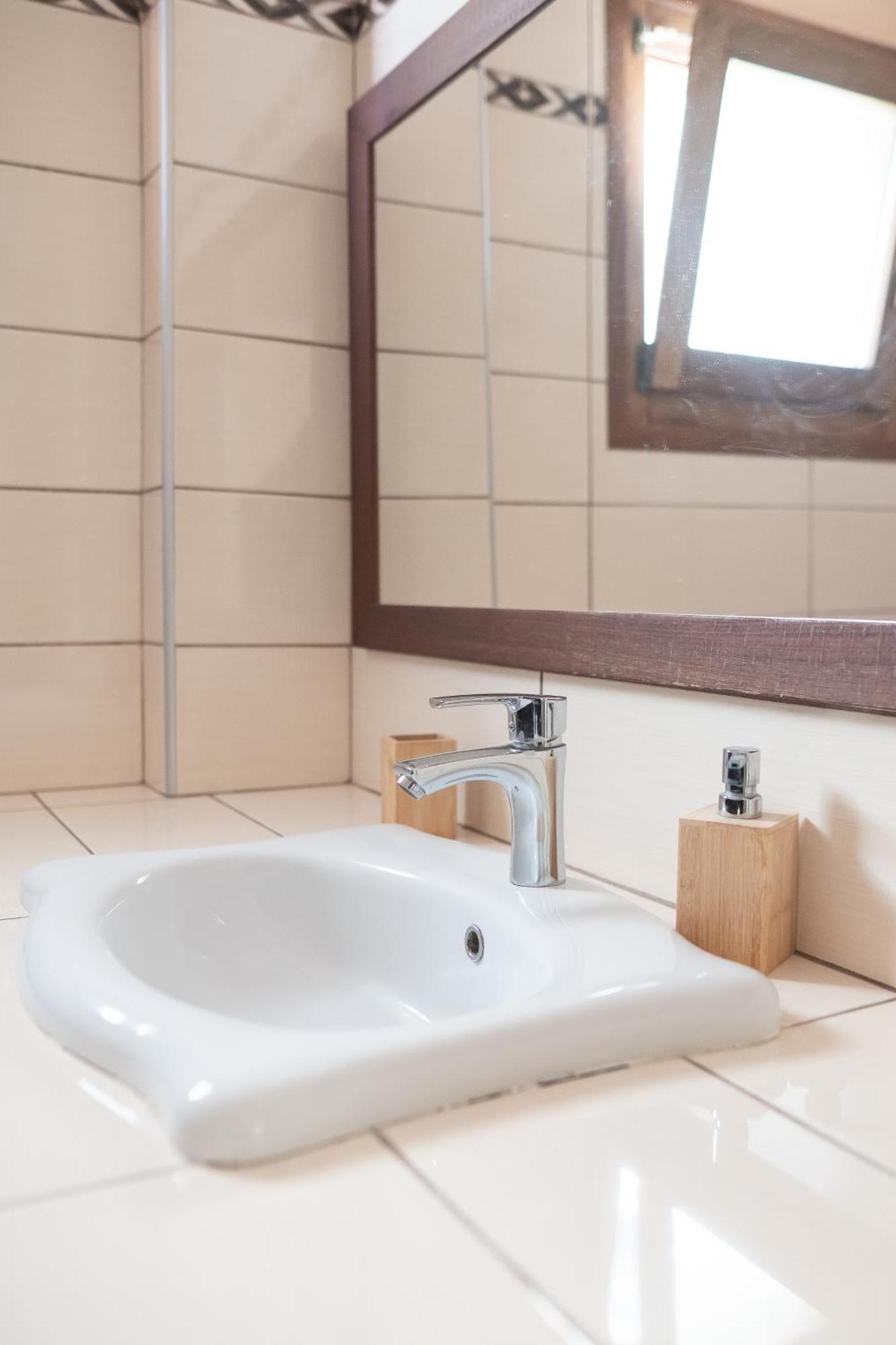 Elegance Suites Plataria Buitenkant foto
